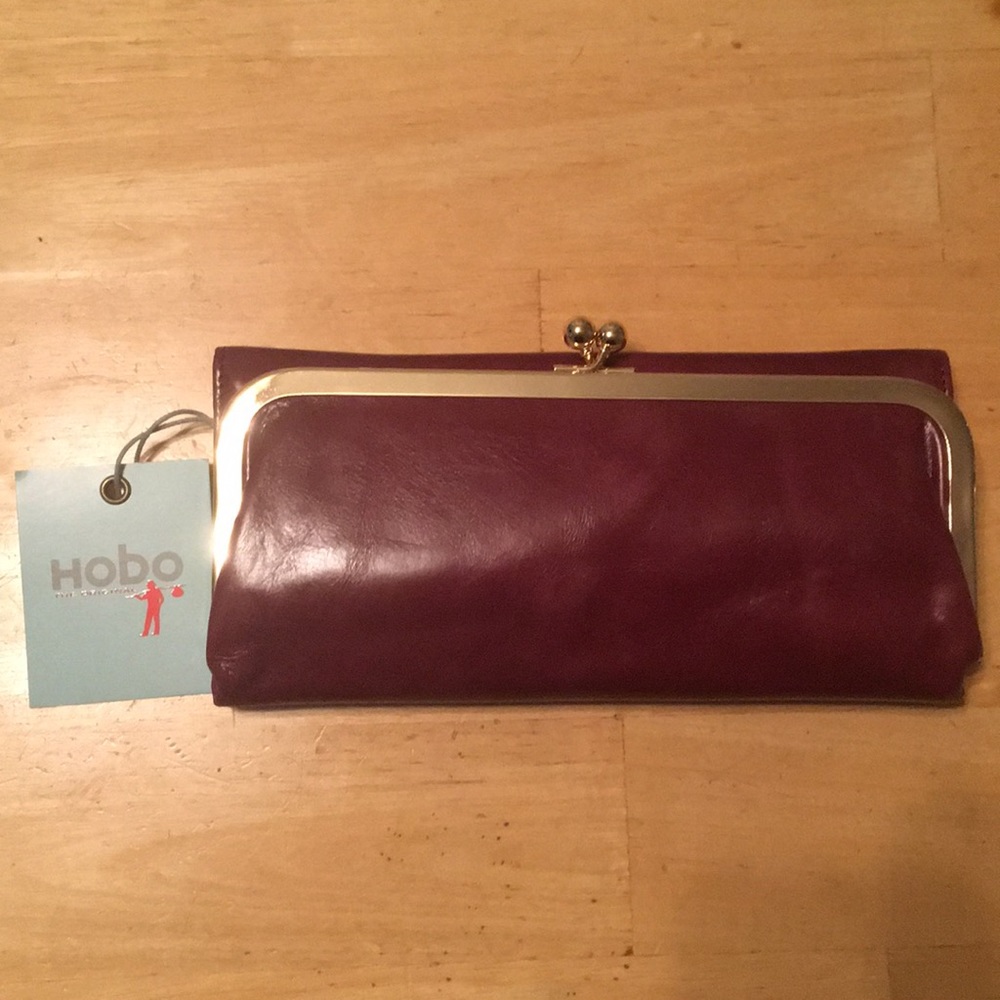 Brand New Hobo Rachel Wallet - purple/maroon